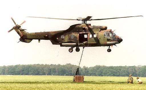 1997-06 Cougar op MLT Deelen.jpg